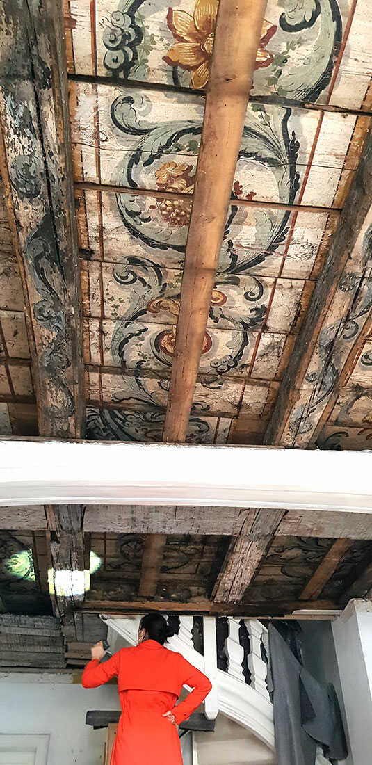Historische Deckenmalerei im Brahms-Museum